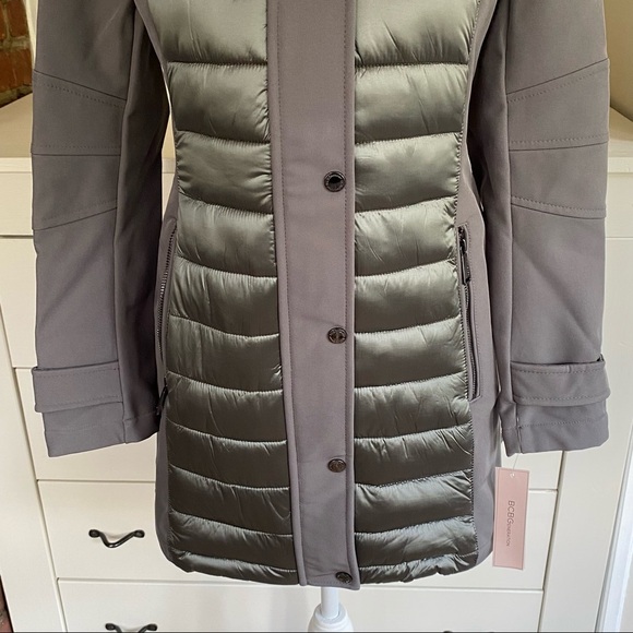 BCBGENERATION Water-Resistant Hooded Softshell Long Puffer Jacket - Picture 5 of 16